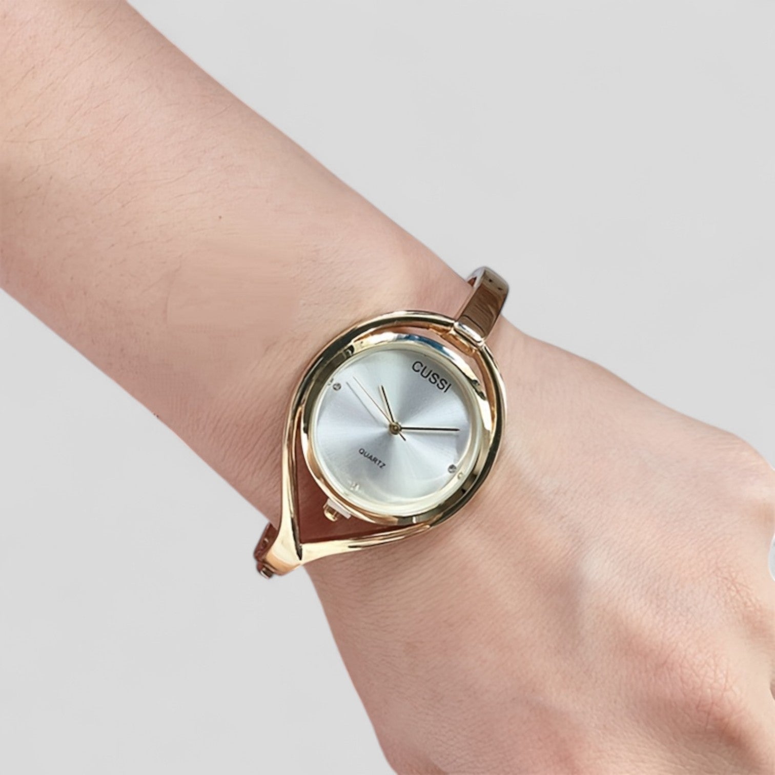 Clarina™ | Zegarek na rękę z bransoletką